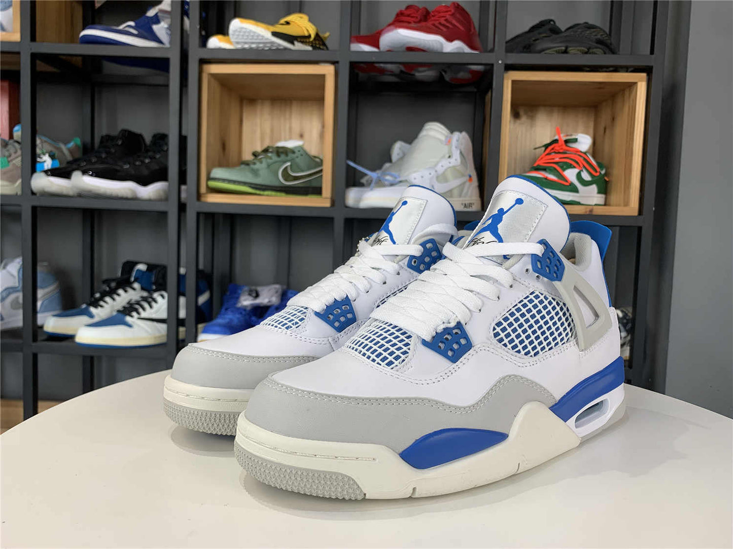 AJ4 Retro Military Blue '2012' Sneaker