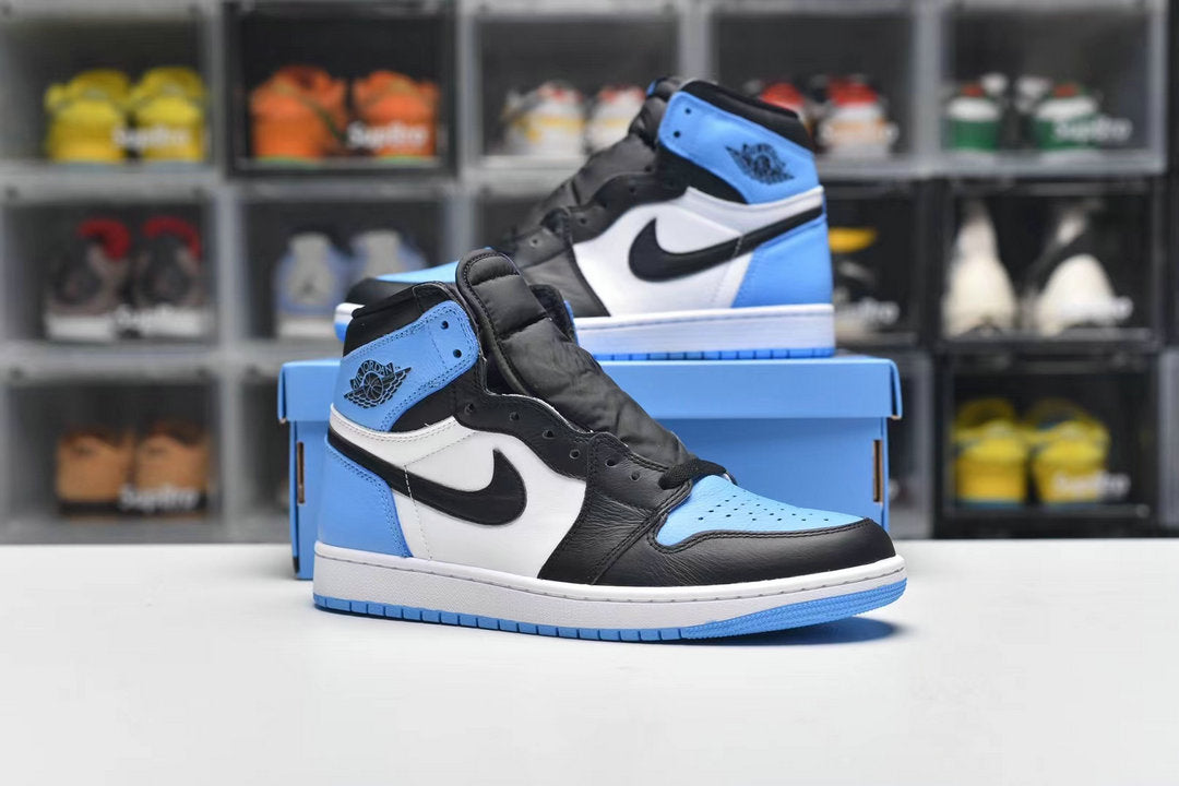 Jordan 1 Retro High  UNC Toe Sneaker