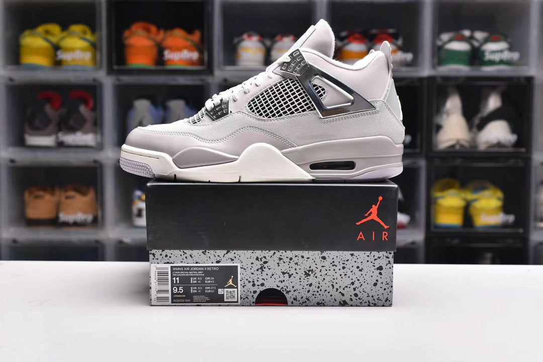 AJ4 Frozen Moments Sneaker