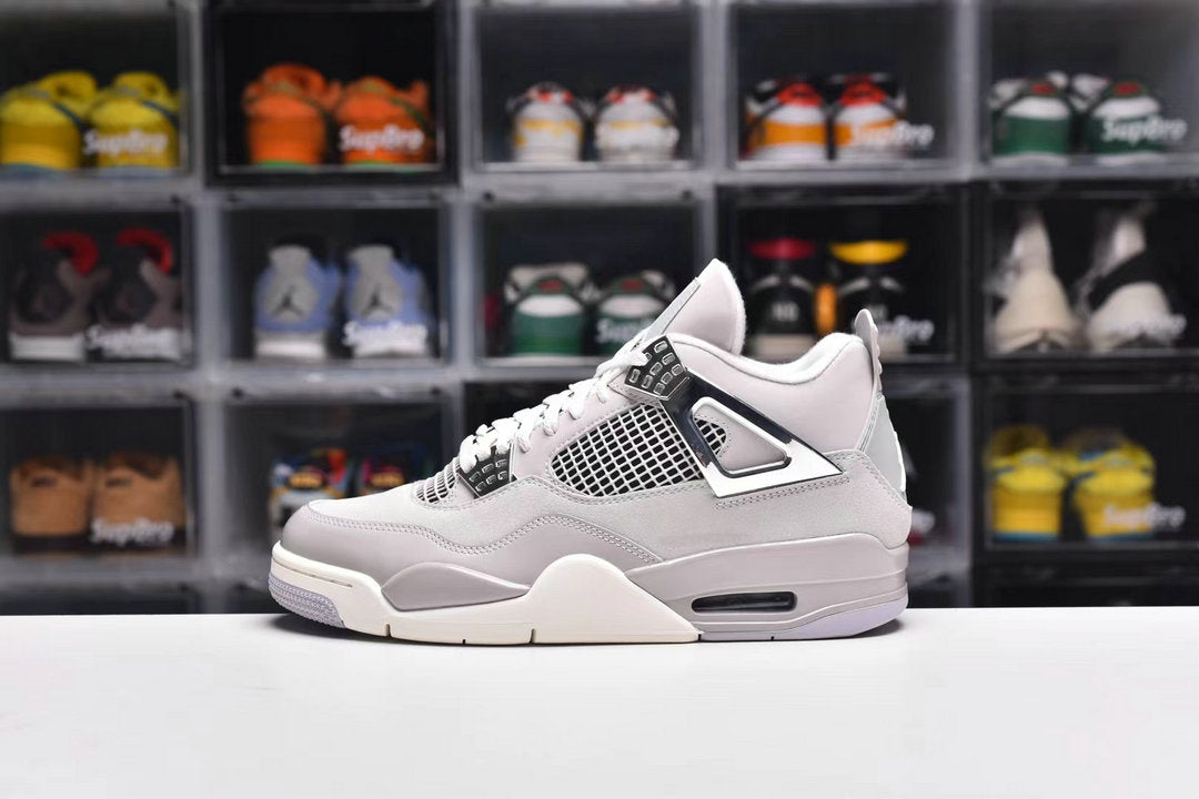 AJ4 Frozen Moments Sneaker