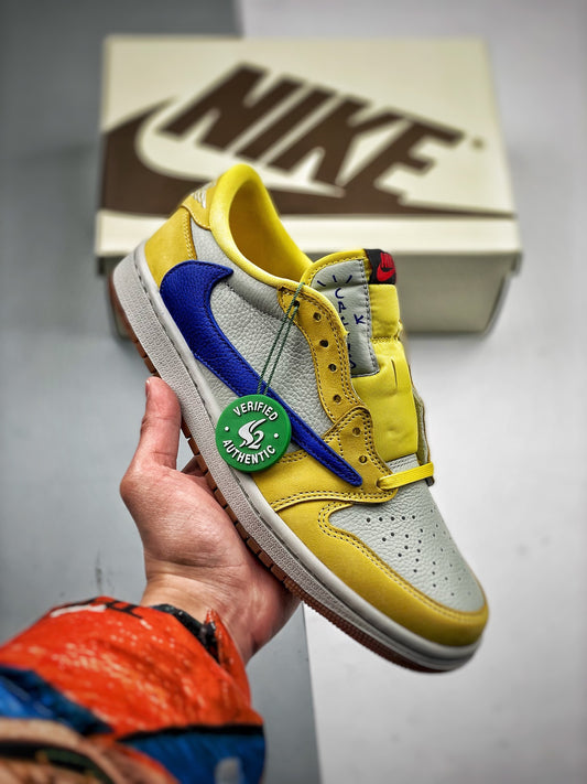 Travis Scott x Air Jordan 1 LOW CANARY Sneaker