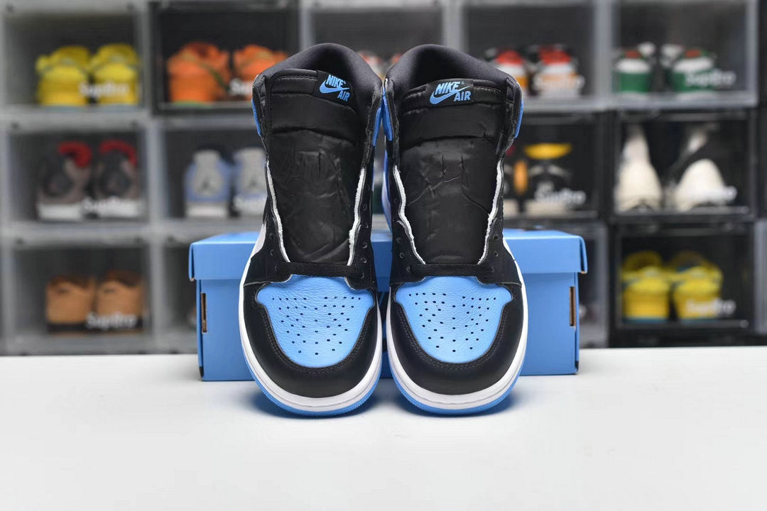 Jordan 1 Retro High  UNC Toe Sneaker