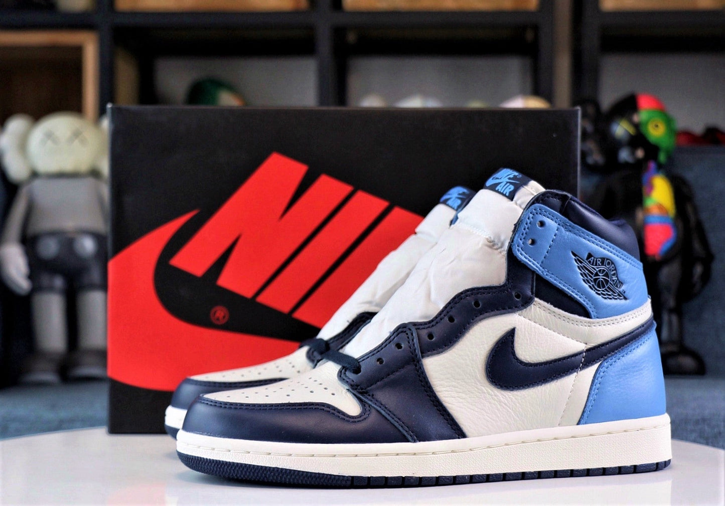 AJ1 High Obsidian Sneaker