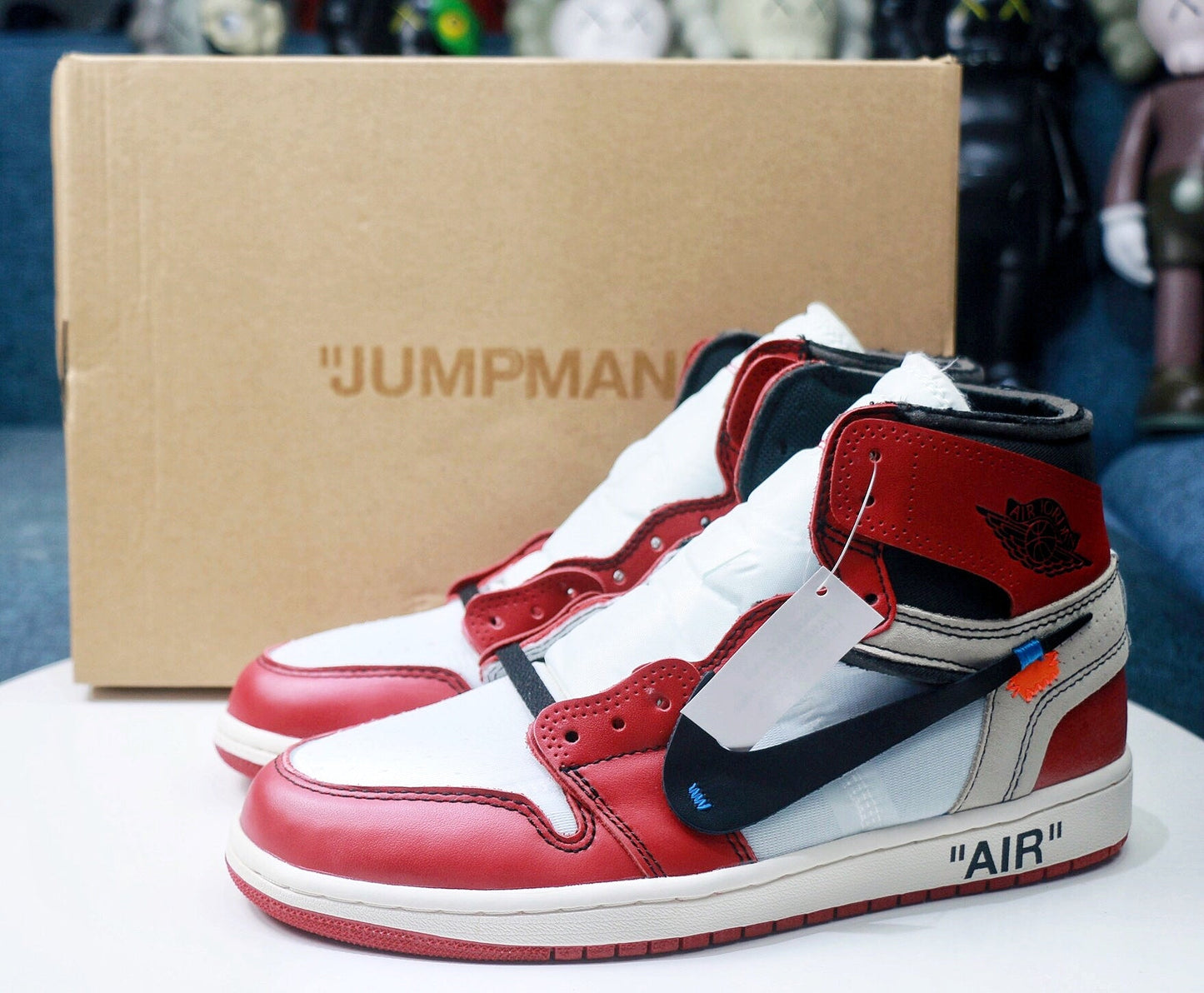 AJ1 - OW Chicago Sneaker