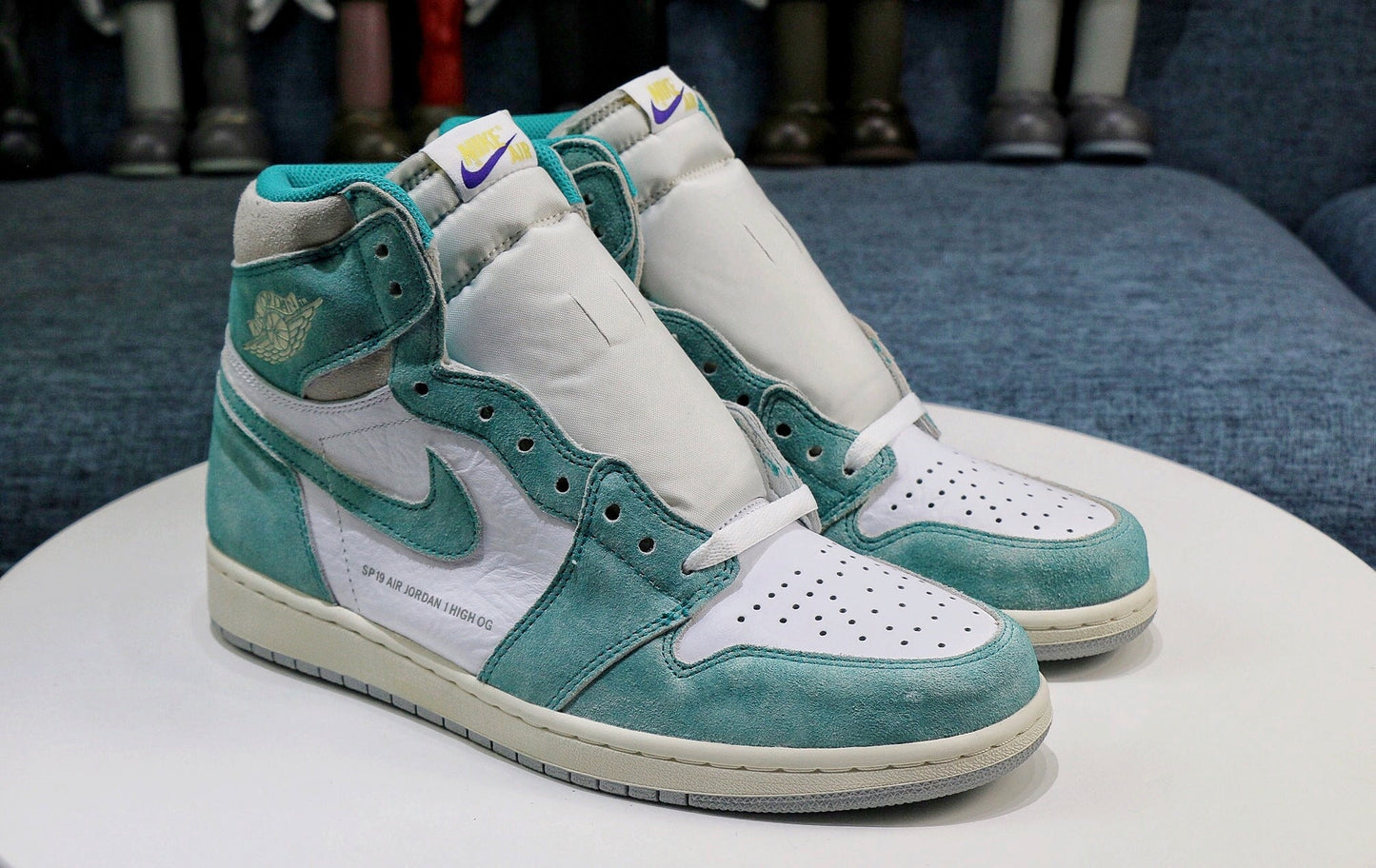 AJ1 Retro High Turbo Green Sneaker