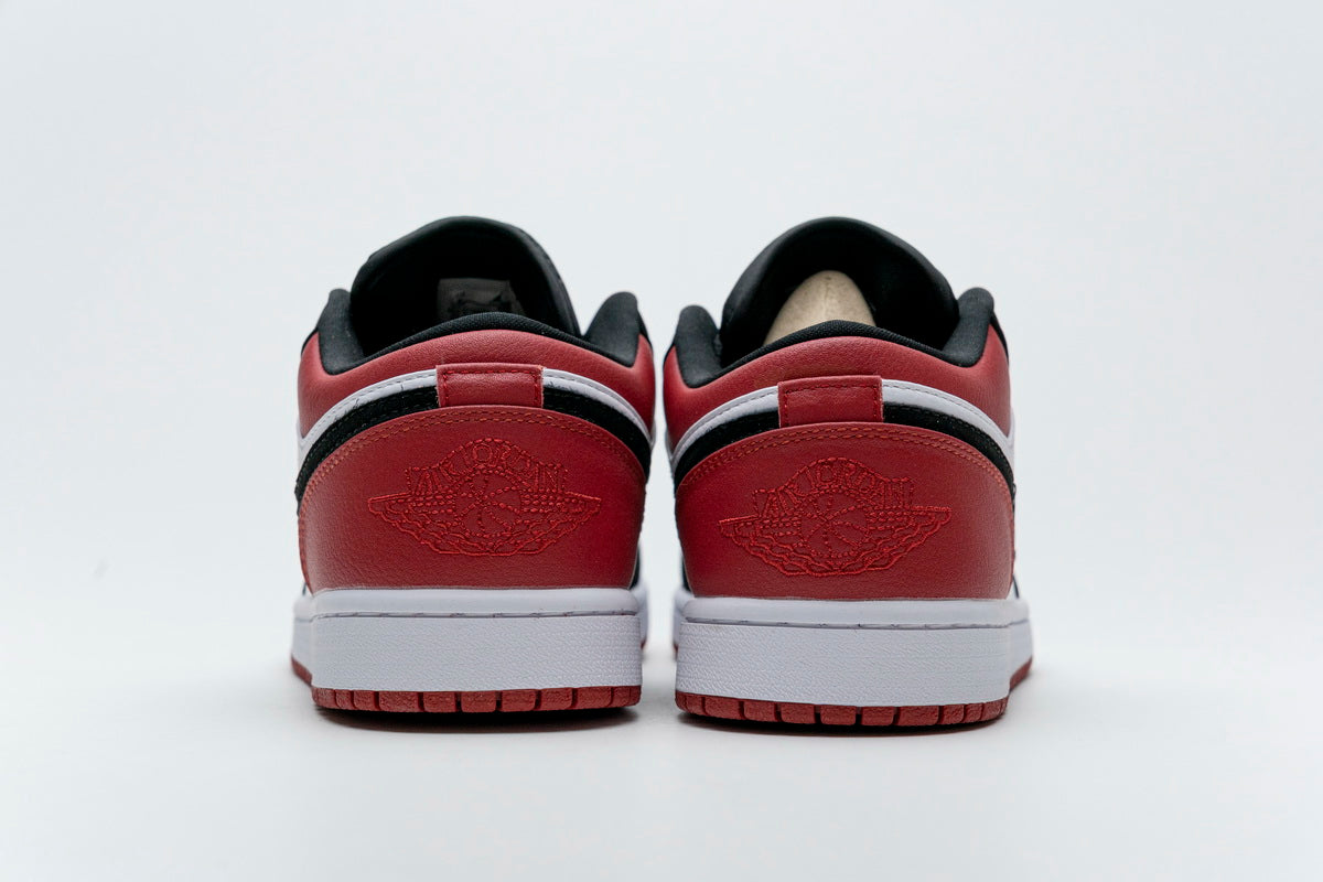 AJ1 Low Black Toe Sneaker