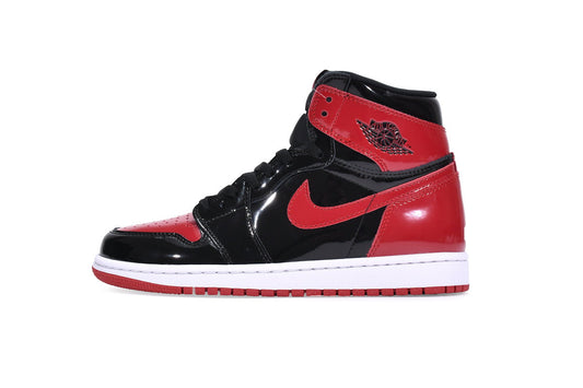 AJ1 Retro High OG Bred Sneaker