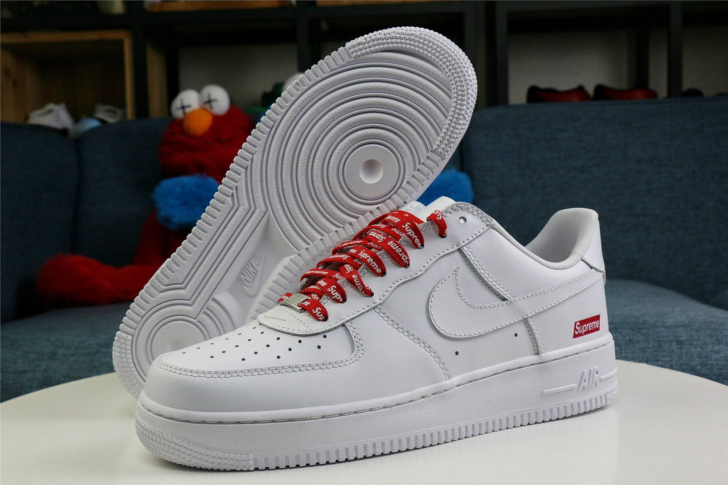 AF1 Supreme White