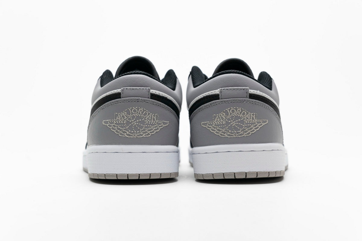 AJ1 Low White Atmosphere Black Sneaker