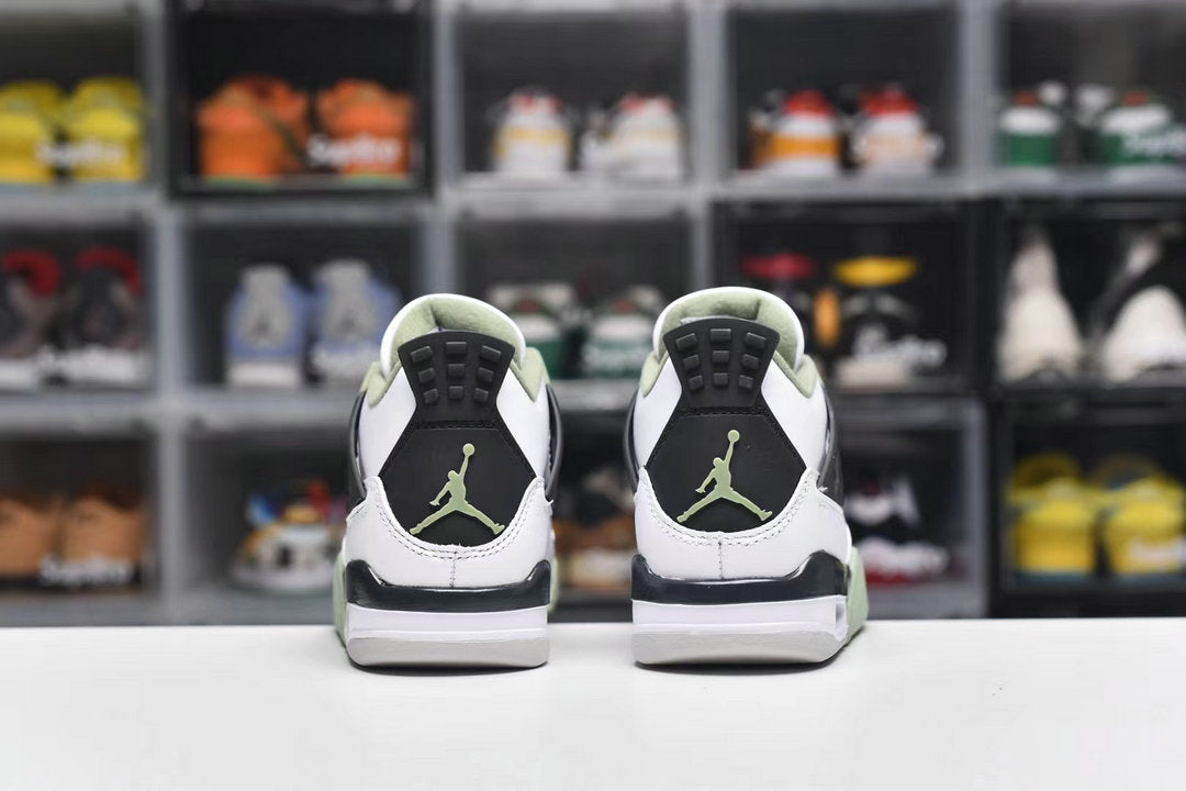 AJ4 Oil Green Sneaker